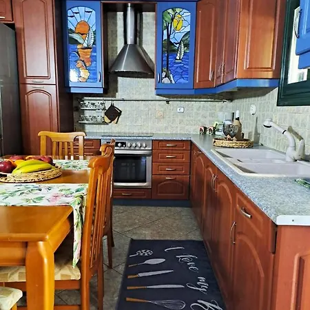 Evelina 1 Apartment *