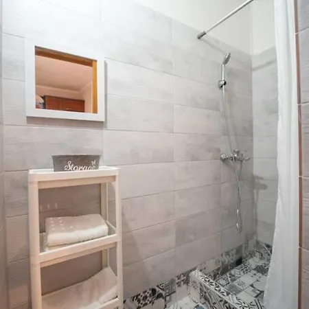 Apartman Evelina 1 *